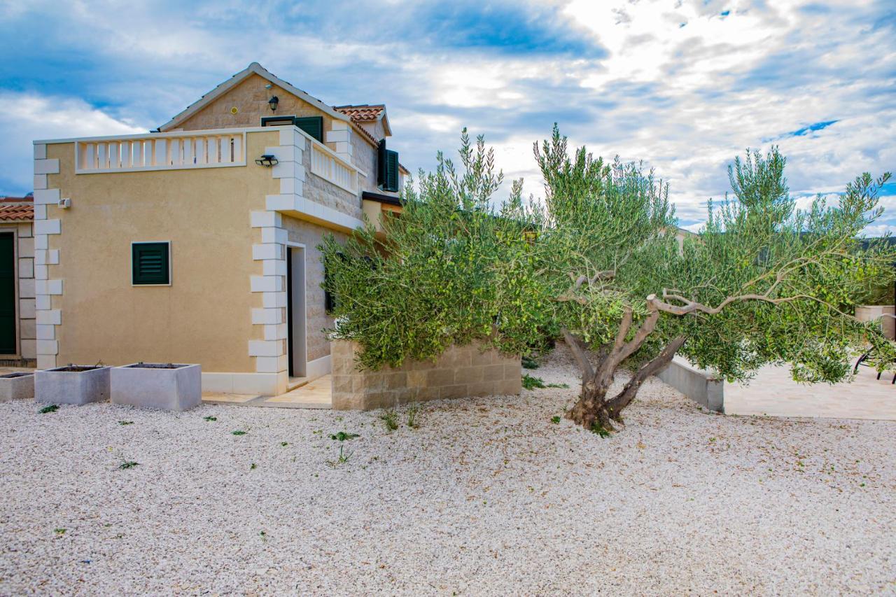 Opg Villa Meri Pucisca Dış mekan fotoğraf